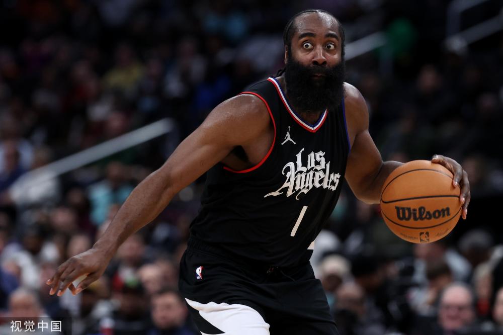 靠本土球员 靠本土球员