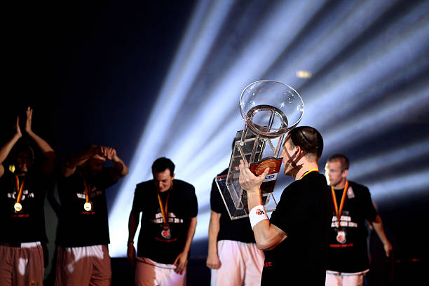 更在于他在 更在于他在