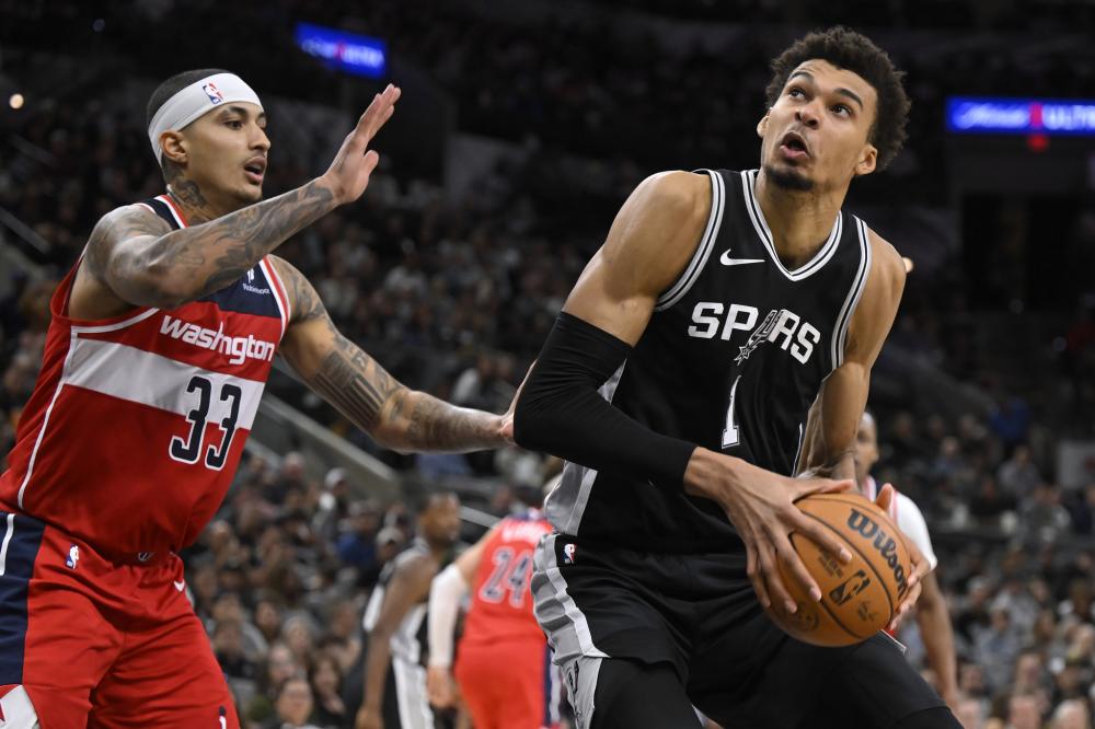 至于前锋 至于前锋