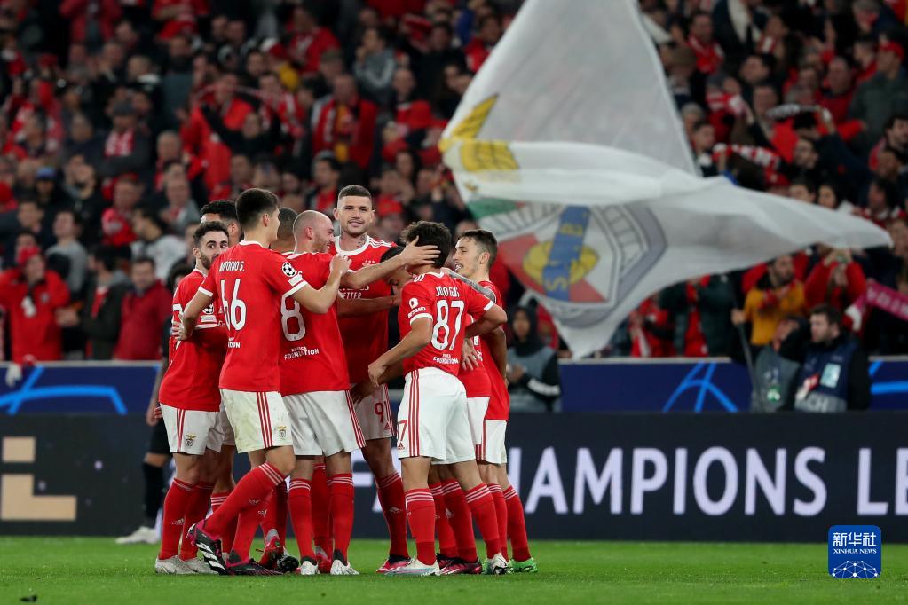 尤其是在N 尤其是在N