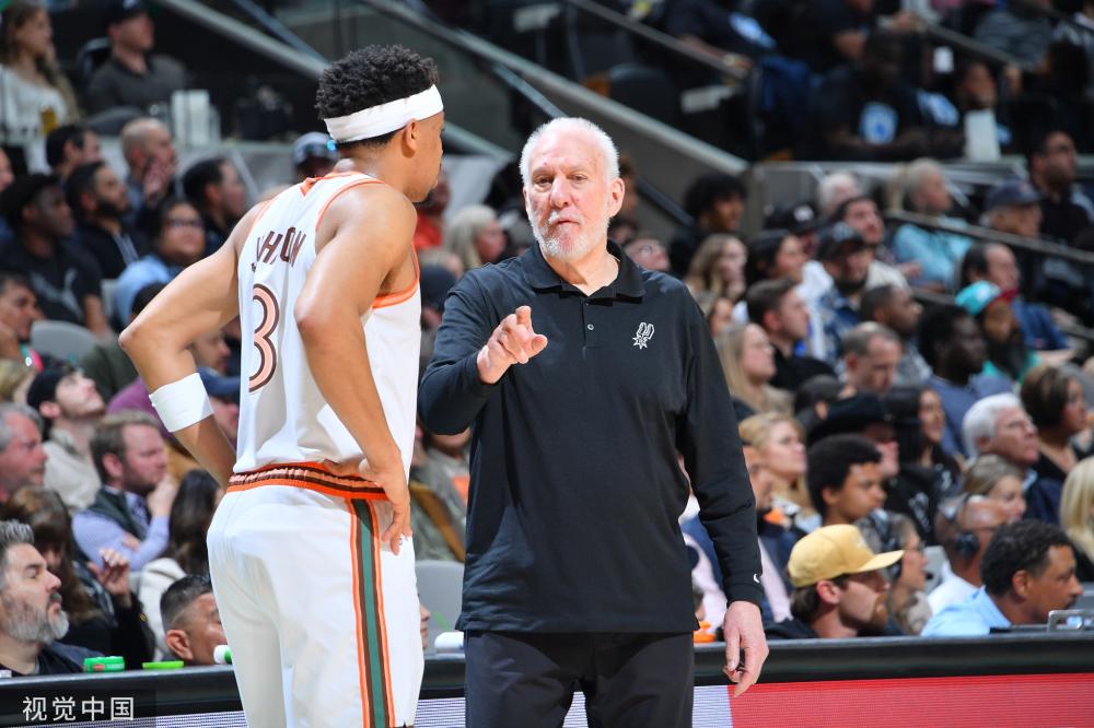 但她始终通 但她始终通